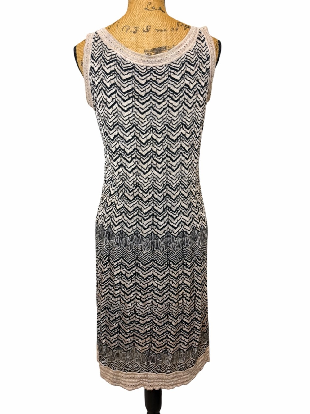 Authentic Missoni Knit Scoop Neck Dress IT 46 US 10 Zigzag Resort Vacation - Picture 6 of 9